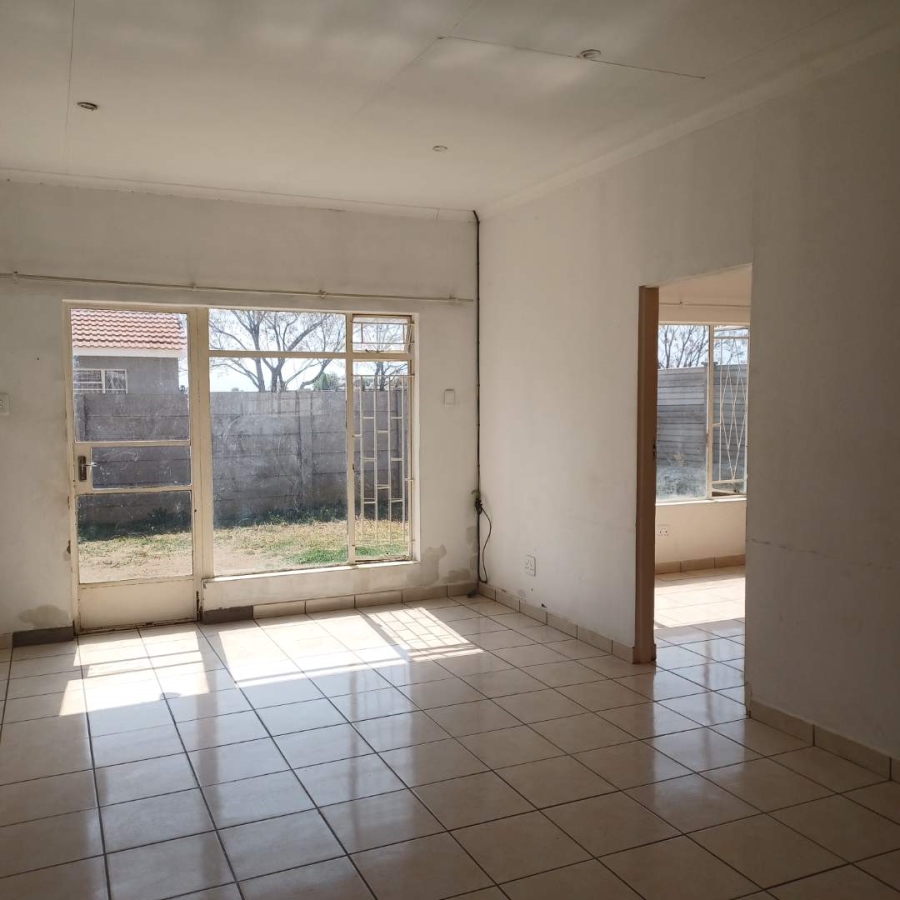 To Let 2 Bedroom Property for Rent in Quaggafontein Free State